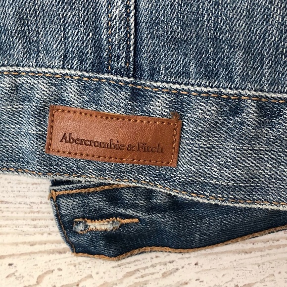 ABERCROMBIE & FITCH Distressed Denim Trucker Vest XS - Picture 8 of 9